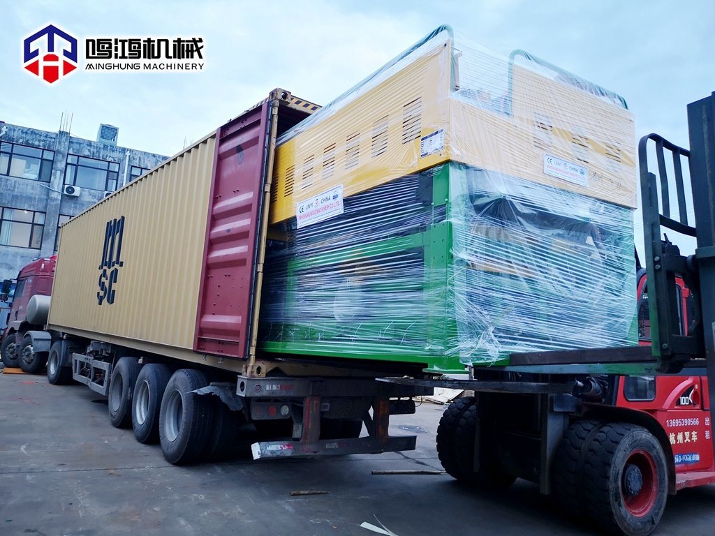 Plywood Processing Machine for Producing Construction Plywood
