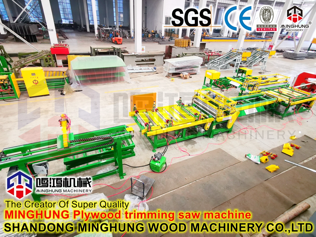 Plywood speed roller sawing line