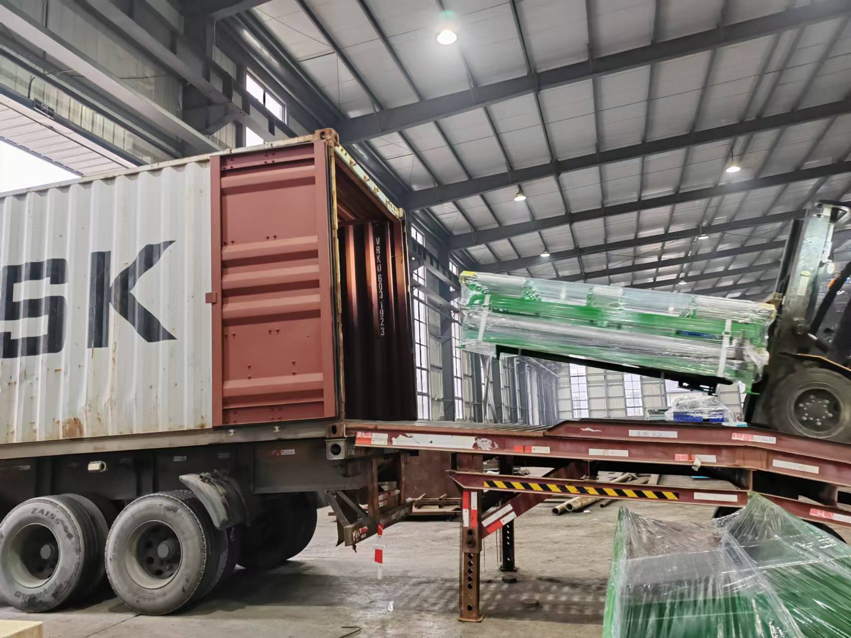 ground roller conveyor for plywood press machine