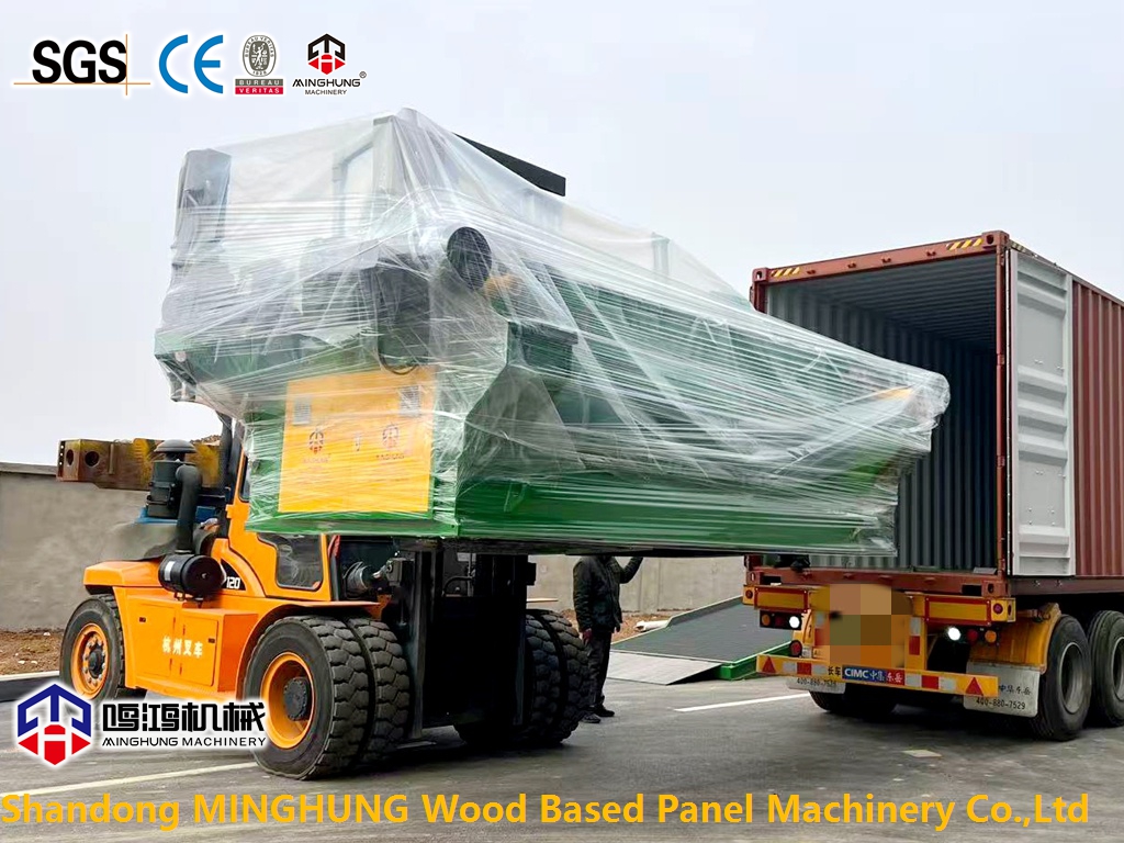 veneer peeling machine