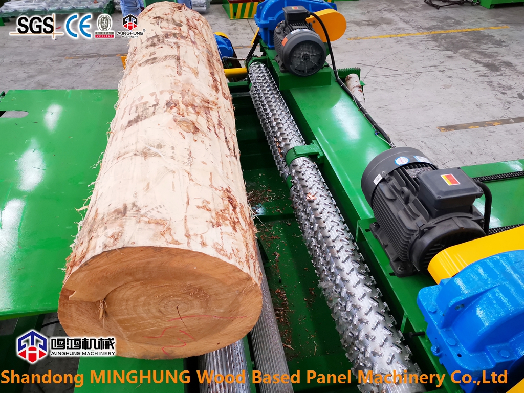 Large-diameter log peeling machine