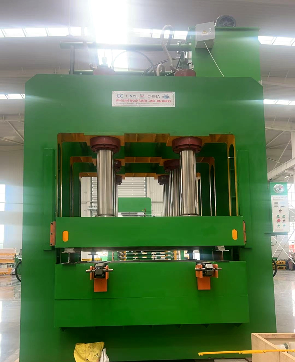 Plywood cold press (3)