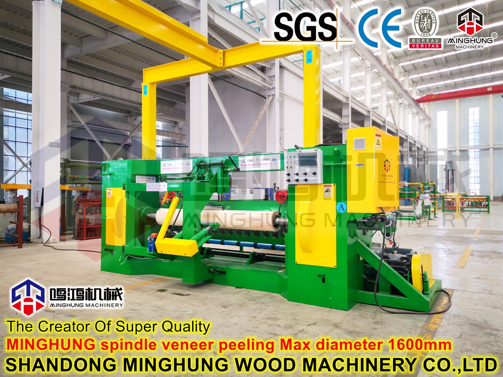 Large diameter log peeling machine