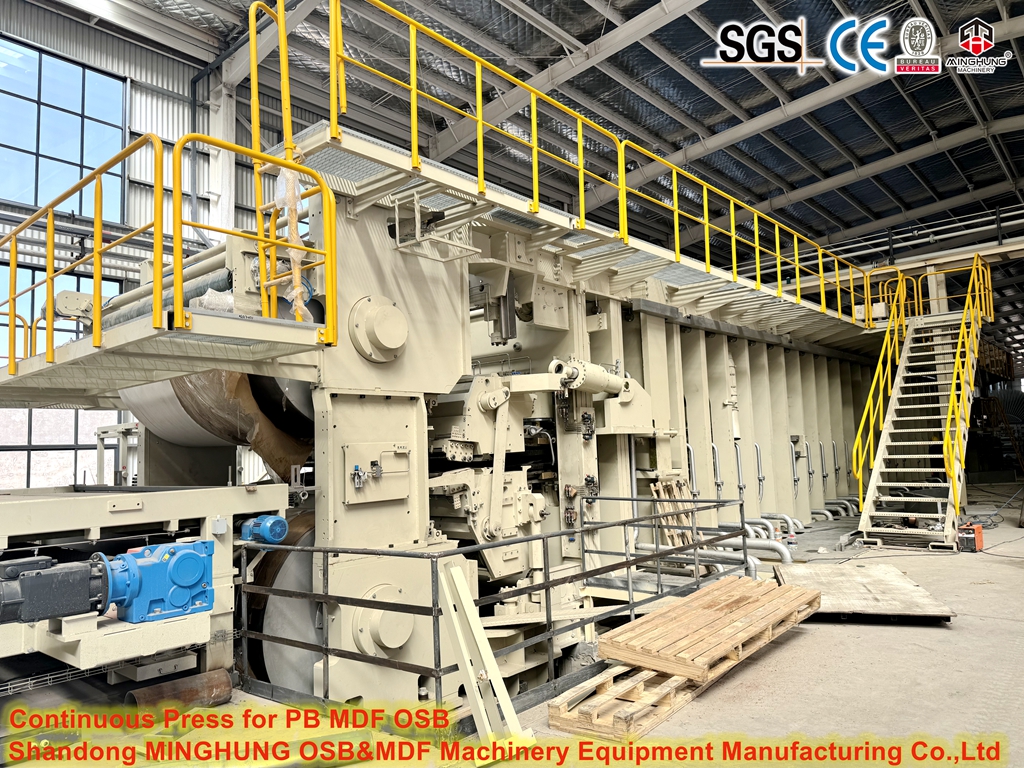 Continuous flat hot press for PB MDF OSB production